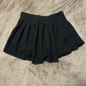 Black Pleated Mini Skirt